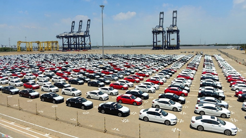 Tháng 4-2024: Ô tô nguyên chiếc các loại nhập khẩu giảm 4.295 chiếc